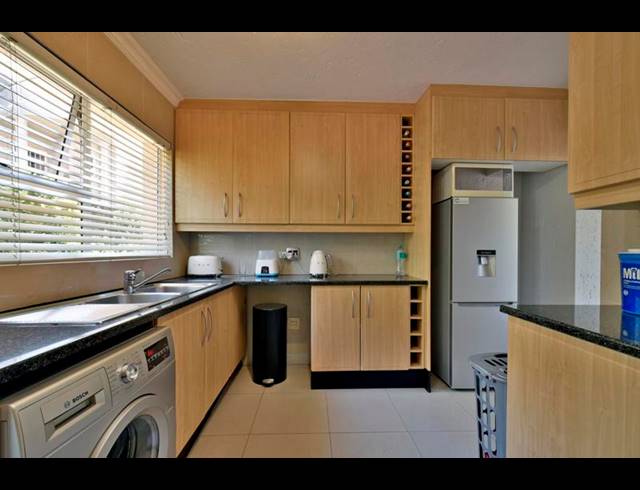 3 BEDROOM CLUSTER FOR SALE IN GLENVISTA